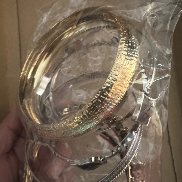 Bangles - Picture 10 of 10